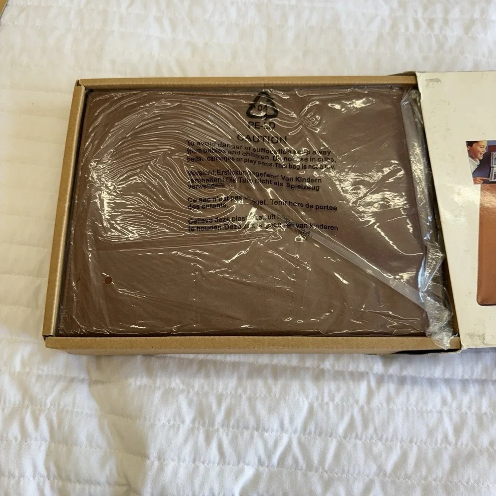 Sharper‎ Image Talking Pictures 36 Pictures / Messages Album NEW OPEN BOX